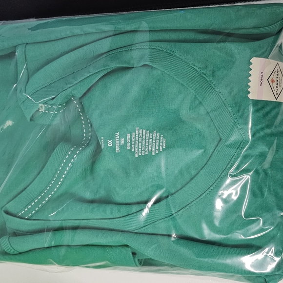 NWT St. John's Bay Essential Tee V-Neck 3/4 Sleeve Emerald Green Top Size 0X - Picture 7 of 7